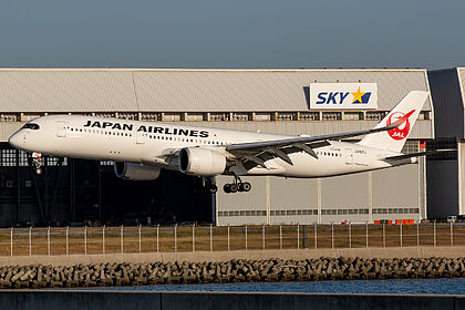 13日まで値下げ】Japan Airlines Airbus A350-900 japan-airlines