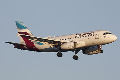 Eurowings Airbus A319-100 | Latest Photos | Planespotters.net