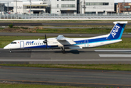 JA847A All Nippon Airways Bombardier DHC-8-400 | Planespotters.net