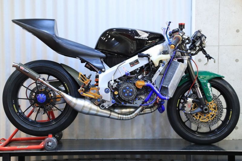 NSR250R MC21・28 左右出しチャンバー