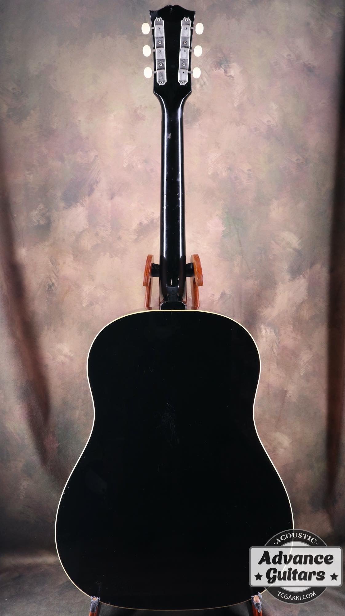 1968年製 J-45 Ebony Black