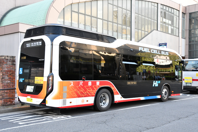 M1999]品川200 く ・109 | 東急バス高津の館