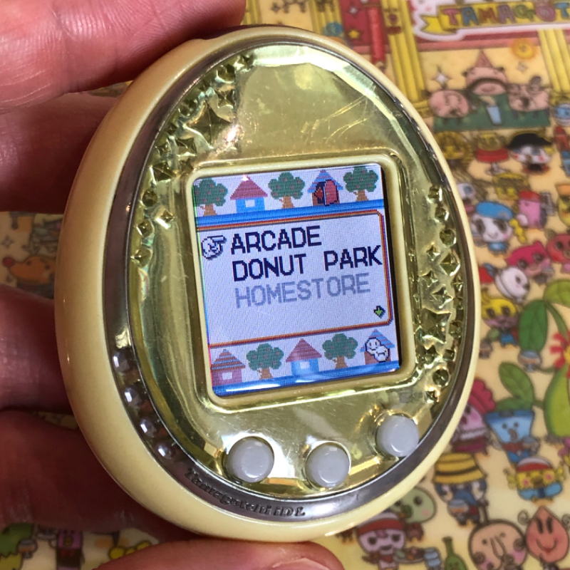 Tamagotchi IDLE Yellow - English IDL - NEW LCD SCREEN (Tamagotchi