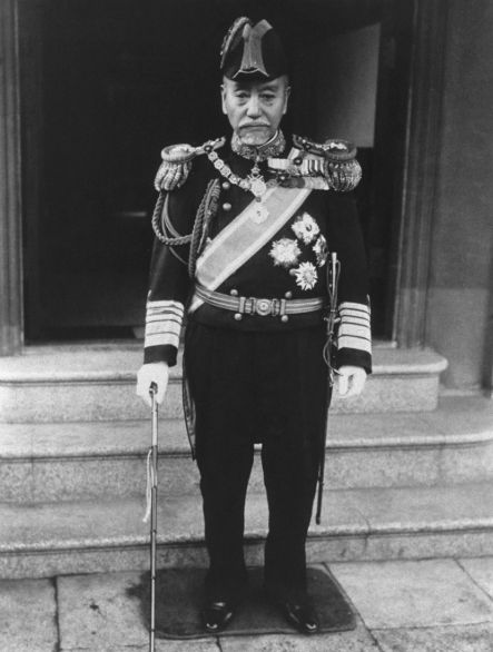 多磨霊園】東郷平八郎のお墓を訪ねて｜名誉霊域に眠る日本海軍元帥