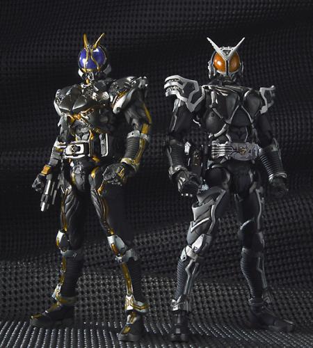 S.I.C. VOL.30 仮面ライダーカイザ＆仮面ライダーデルタ | 魂ウェブ