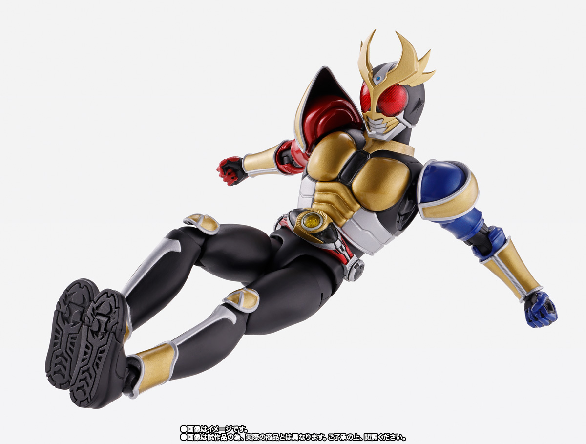 S.H.Figuarts（真骨彫製法） 仮面ライダーアギト トリニティフォーム