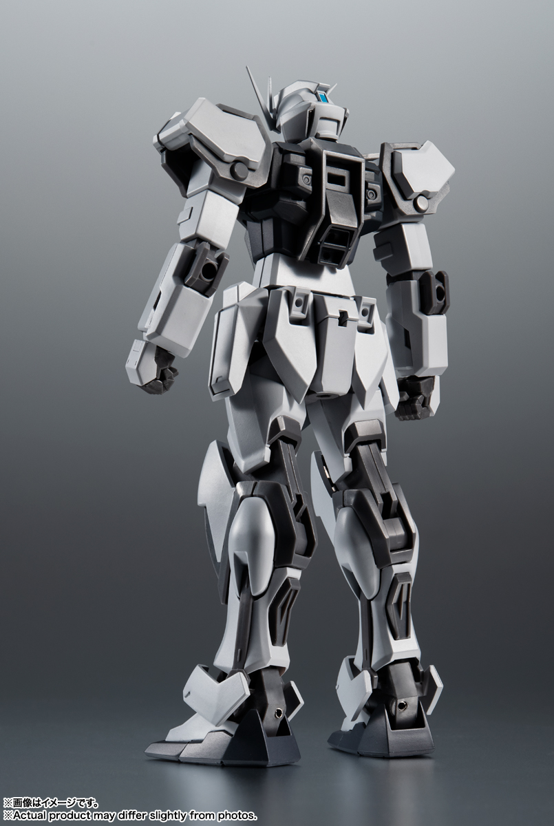 ロボット GAT-X105 STRIKE GUNDAM ROBOT魂 [SIDE MS] GAT-X105 ストライクガンダム(再生機)+ I.W.S.P.