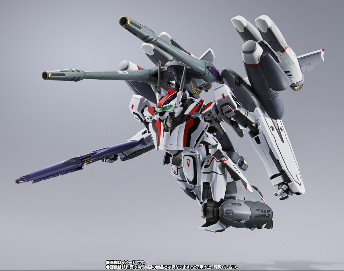 DX CHOGOKIN VF-25F Tornado Messiah Valkyrie (Saotome Alto's