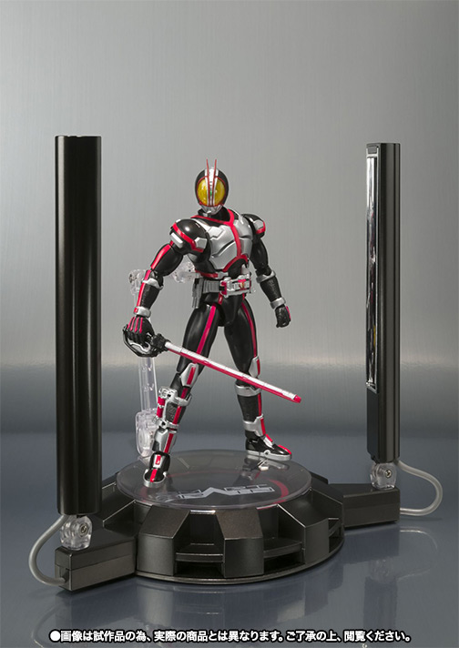 S.H.Figuarts 仮面ライダー555 GLOWING STAGE SET│株式会社BANDAI