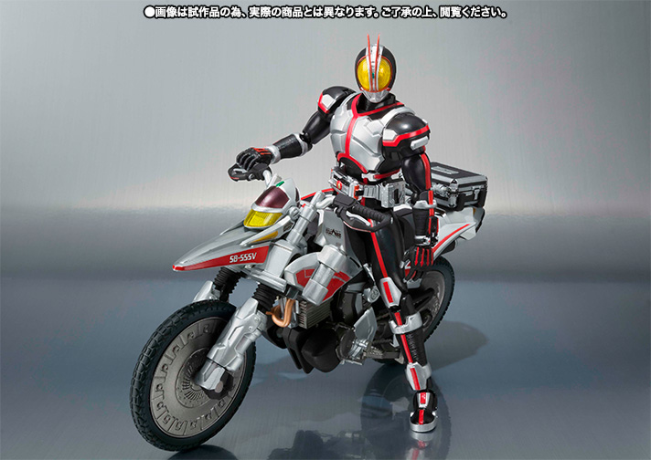 S.H.Figuarts オートバジン＆仮面ライダーファイズセット│株式会社