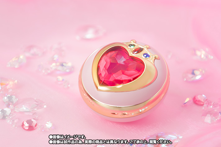 PROPLICA Sailor Chibi Moon Prism Heart Compact | TAMASHII WEB