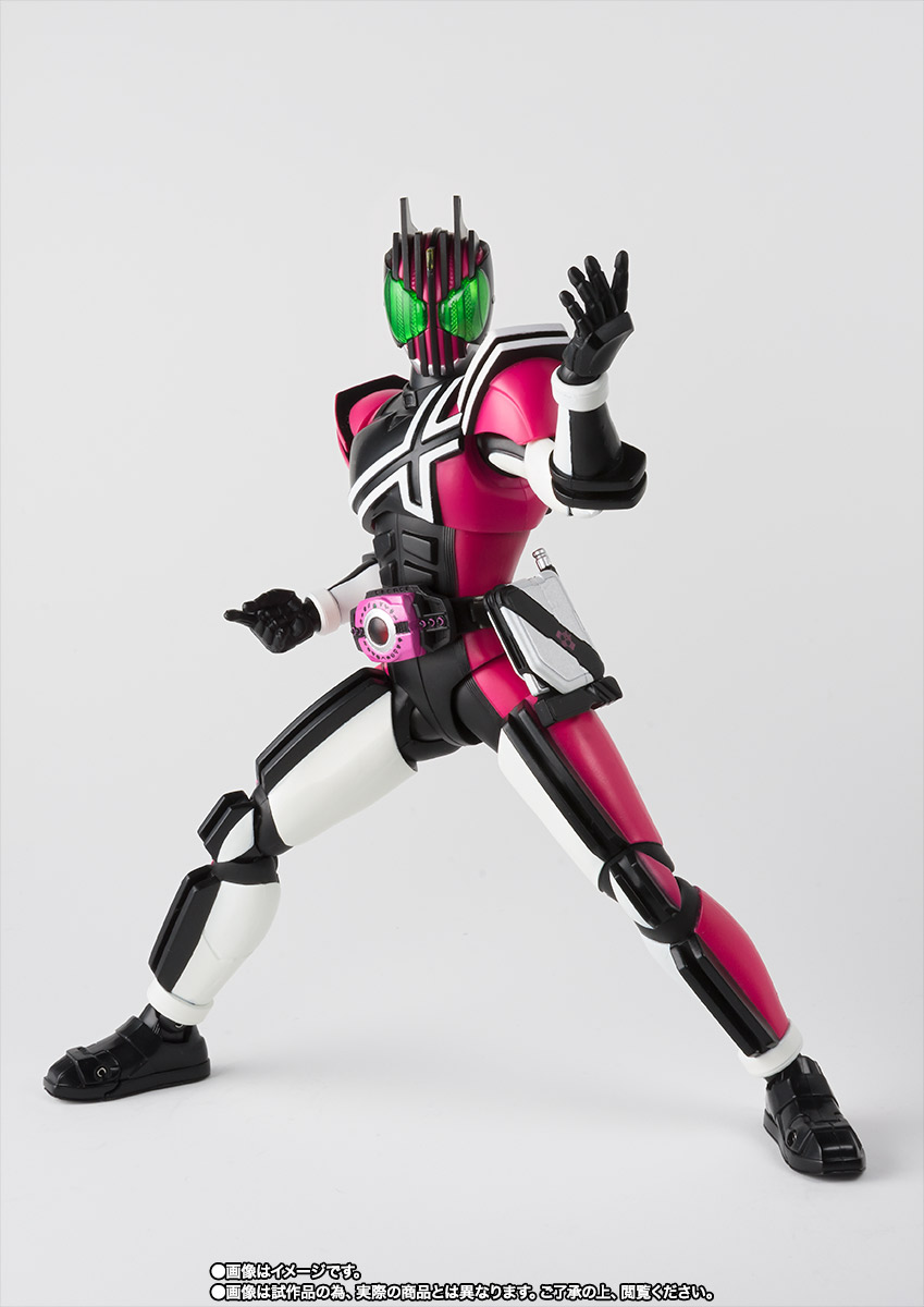 S.H.Figuarts（真骨彫製法） 仮面ライダーディケイド（ネオディケイ