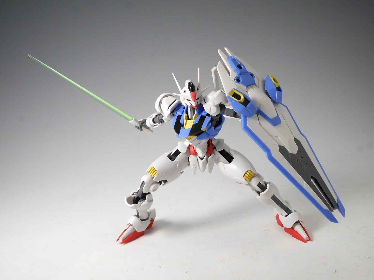 魂ストア限定商品よりROBOT魂 ver. A.N.I.M.E. ガンダムシリーズの2