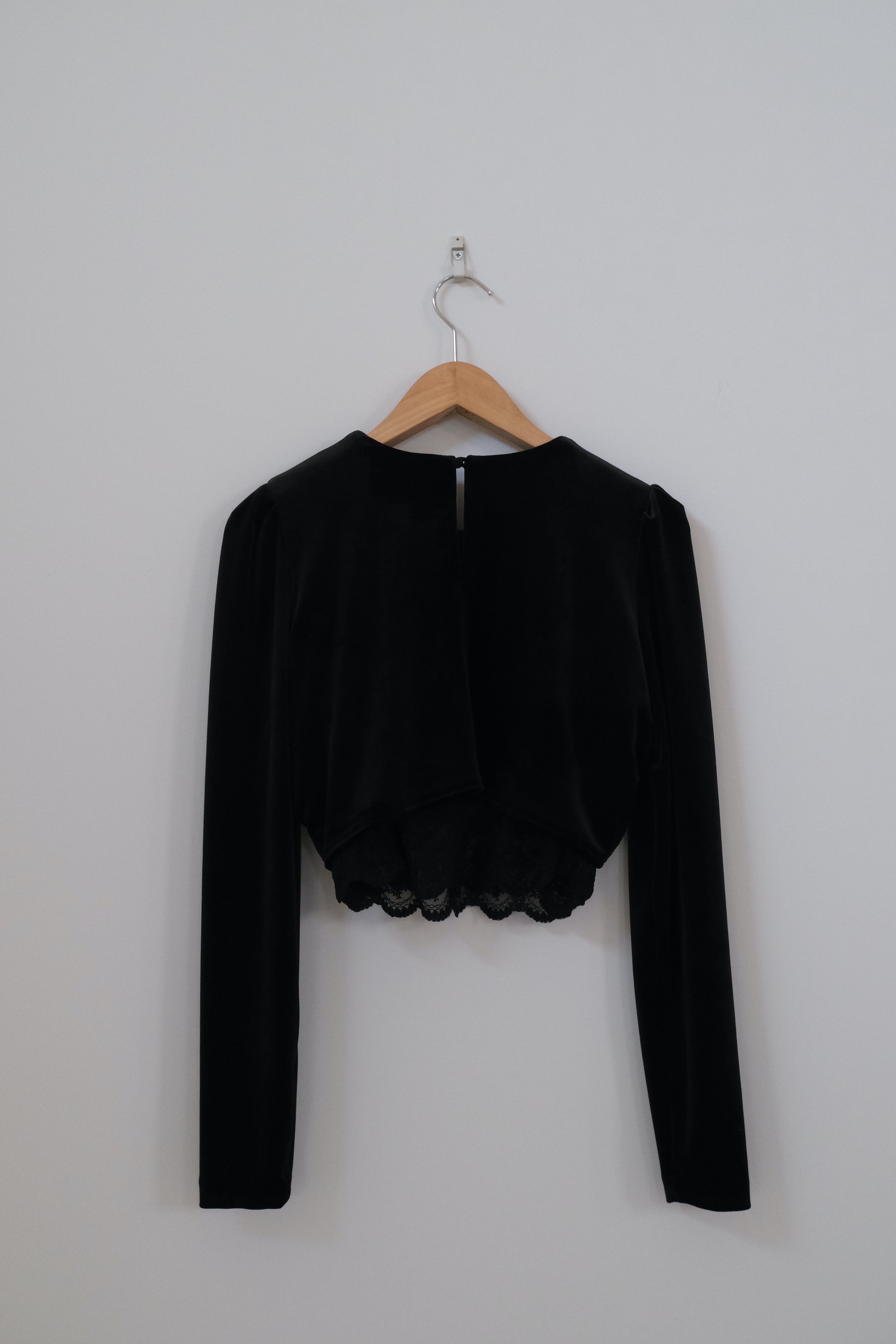 タナカダイスケ| gather neck velour tops Black – tanakadaisuke