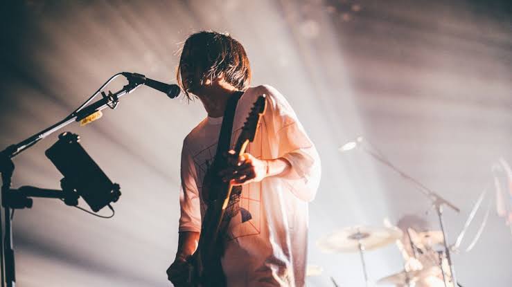 ヒトリエのギターボーカルで活躍している、シノダさん(衝動的の人)の