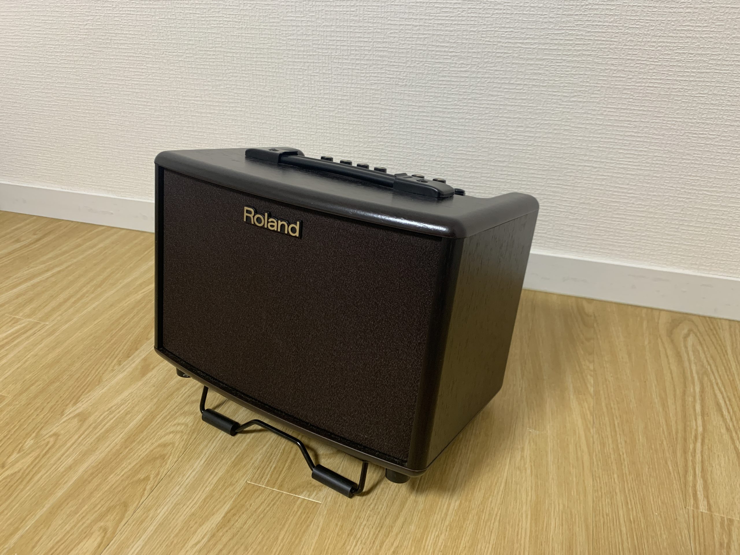 AC-33／Roland のレビュー！〜アコギ(エレアコ)用アンプおすすめモデル