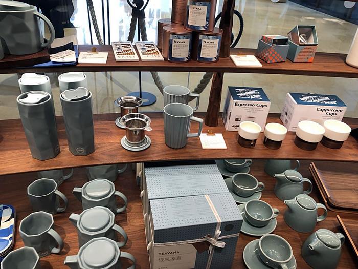 上海最新観光スポット！世界最大規模のスターバックス・リザーブ