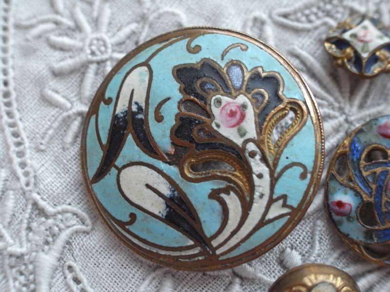 フランスアンティーク エナメルボタンアソード B - テーブルB