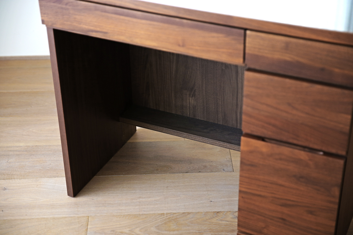 レッチェ 80ドレッサー（スツール付） WALNUT(W80×D44.5×H125cm)税込