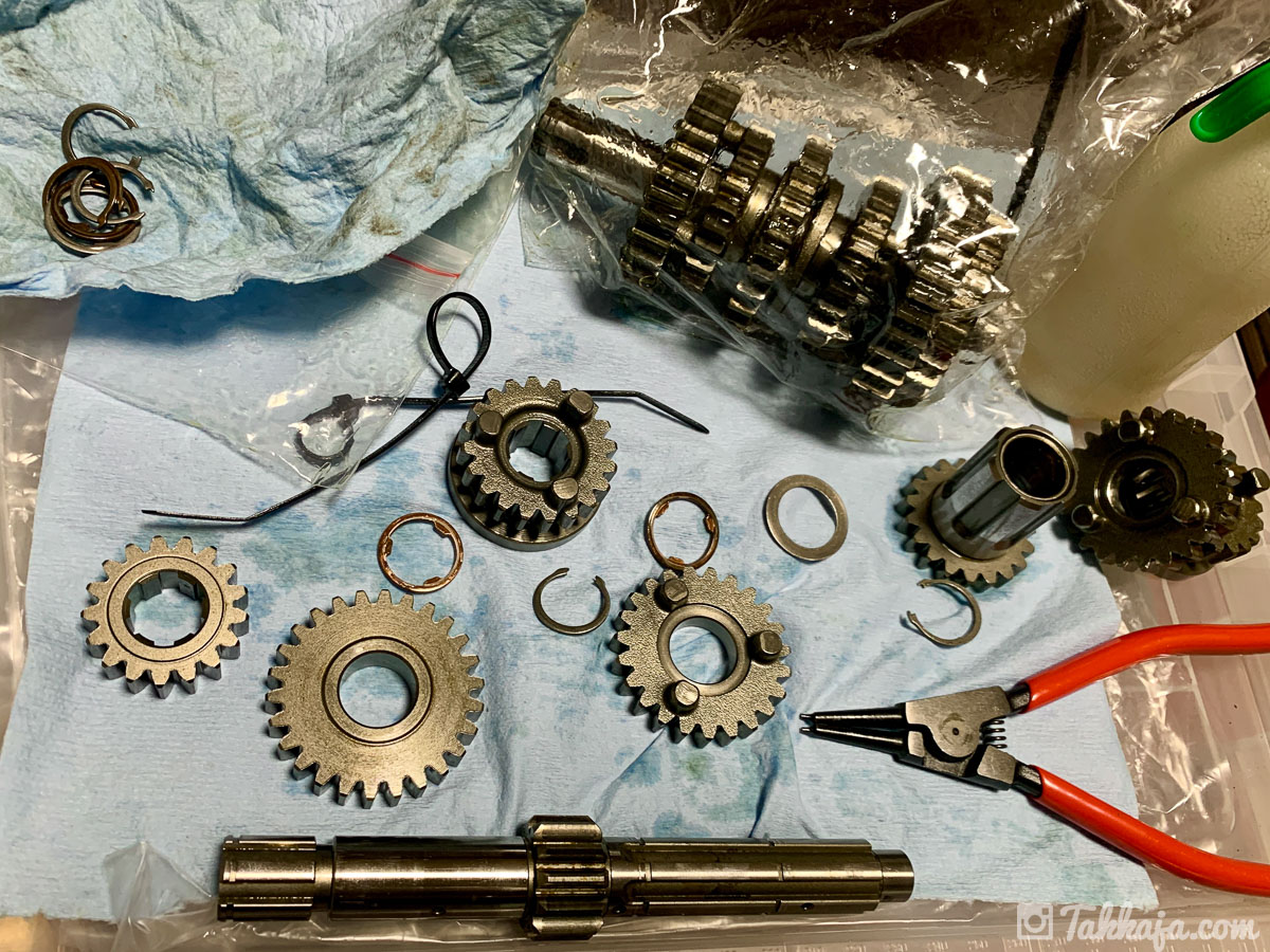 NSF100 エンジン腰下組み立て | takkaja.com