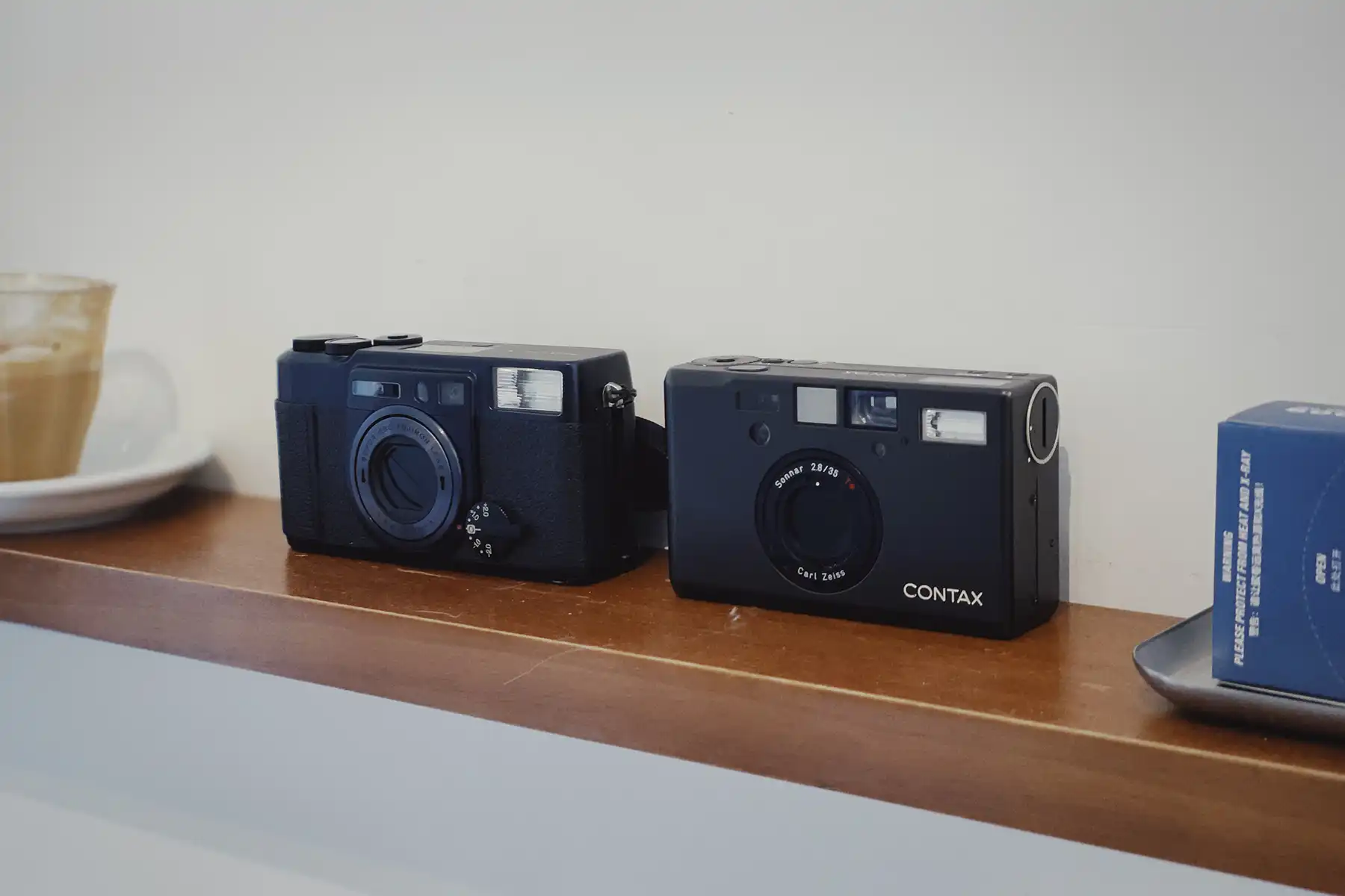 Rediscovering the Joy of a Point and Shoot Film Camera - Klasse S