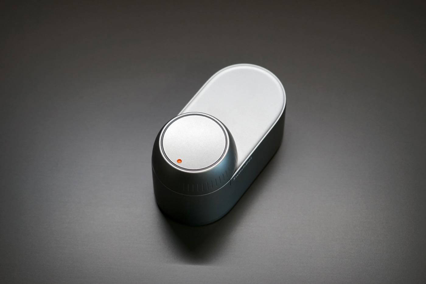 レビュー】後付け感がない一体型カバーデザインを採用したスマート