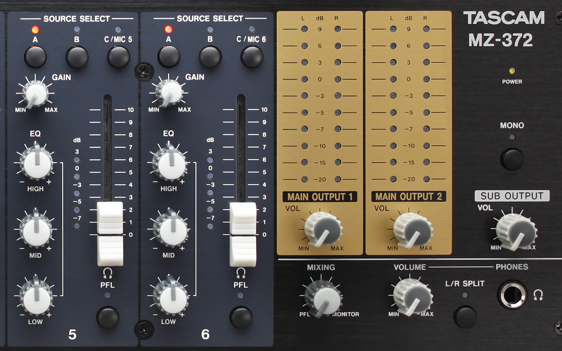 MZ-372 | 7 チャンネルマルチゾーンオーディオミキサー | TASCAM (日本)