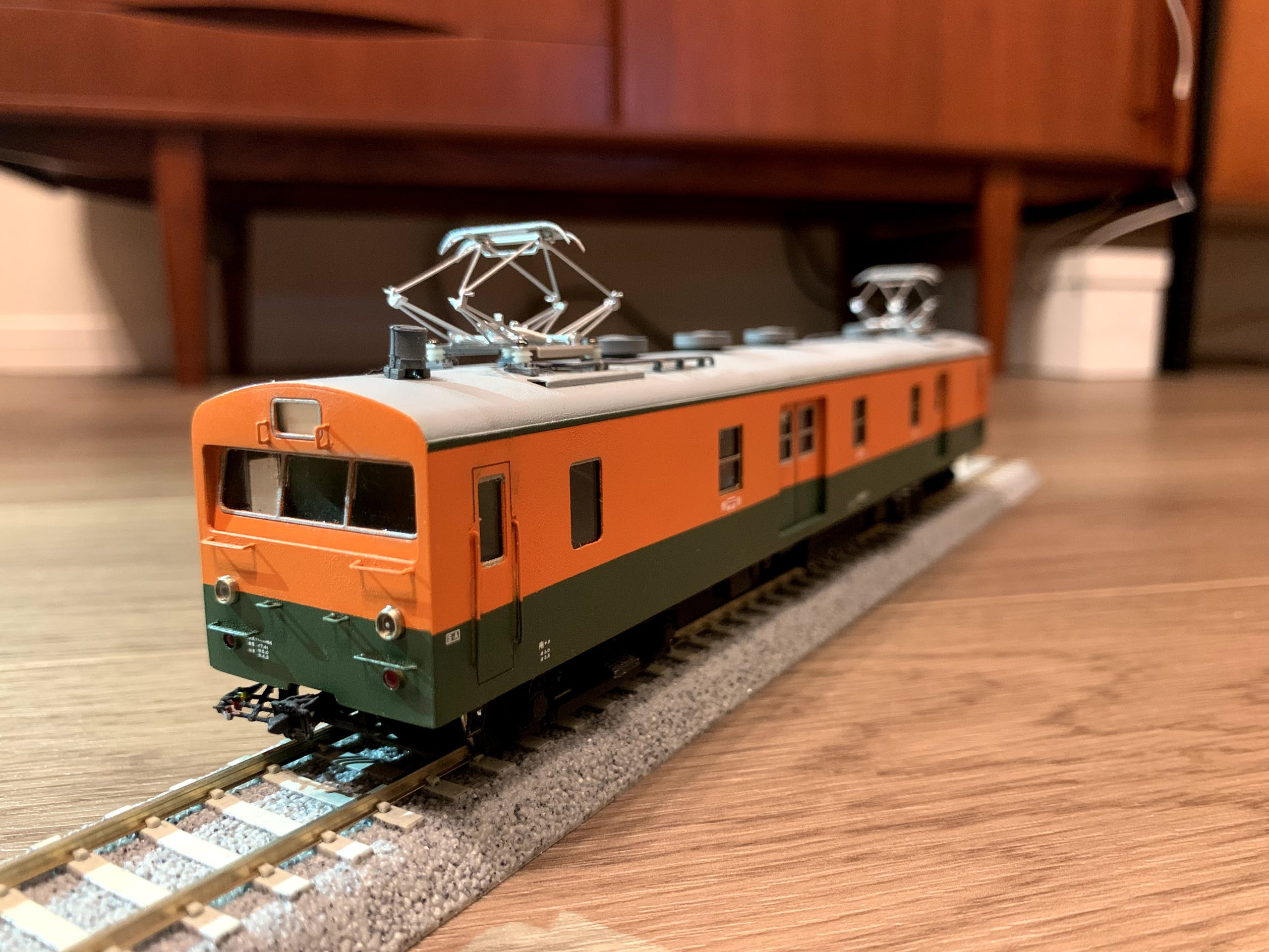 カツミ チャレンジキット クモユニ74 製作記6 ～インレタ貼り付け