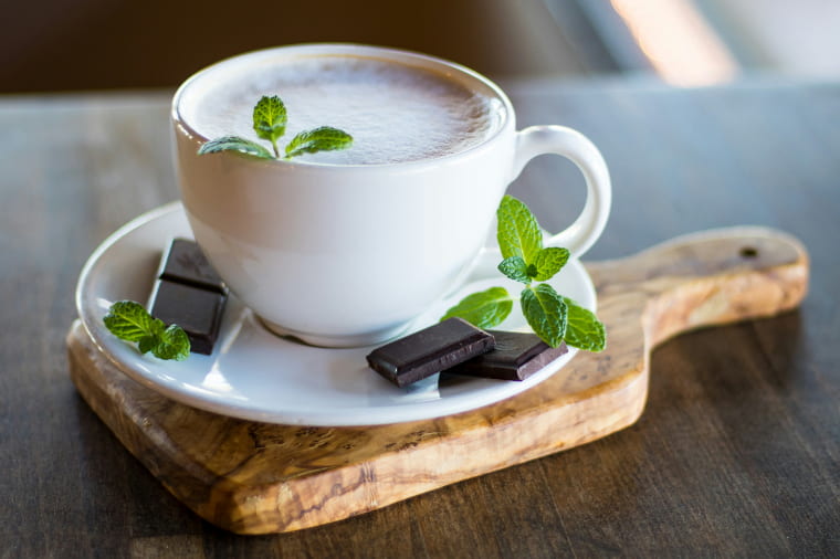 テオブロマ】ショコラ ア ラ マントとは？黒チョコミントの香り