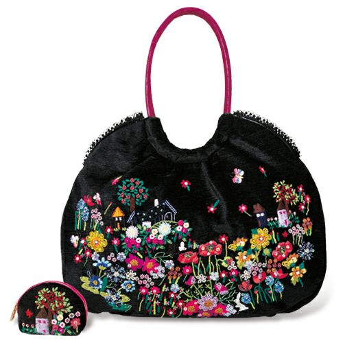 在庫数2 個＞エッフェル・ブルゴーニュ ラージショルダーバッグ