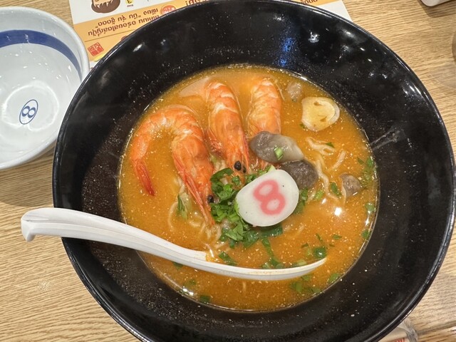 Hachiban Ramen Terminal21 （8番らーめん） - プルンチット駅 / ナナ