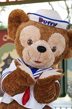 ややアメリカでも人気になった？ | ダッフィー・グリーティング