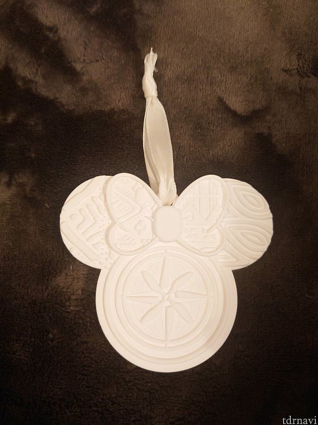 ディズニー・エクスプローラーズ・ロッジのアロマオイルが発売！素敵な