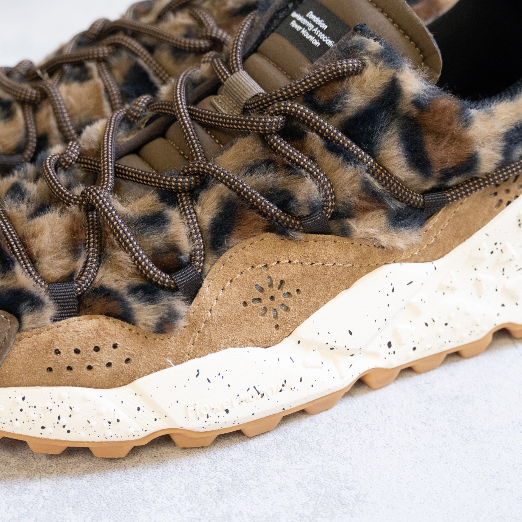 FLOWER MOUNTAIN RAIKIRI- BROWN LEOPARD - – TENG STORE OSAKA