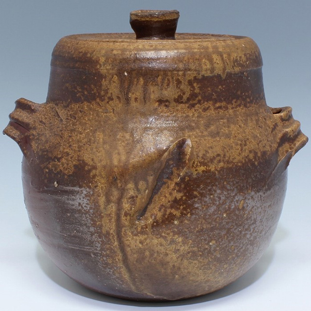 人間国宝藤原雄作陶の壺父藤原啓人間国宝特別出品です‼️ 人間国宝藤原