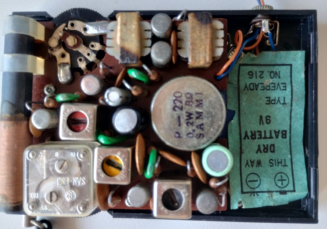50年前のジャンク6石ラジオをレストア！単4NiMH電池2本で動かす