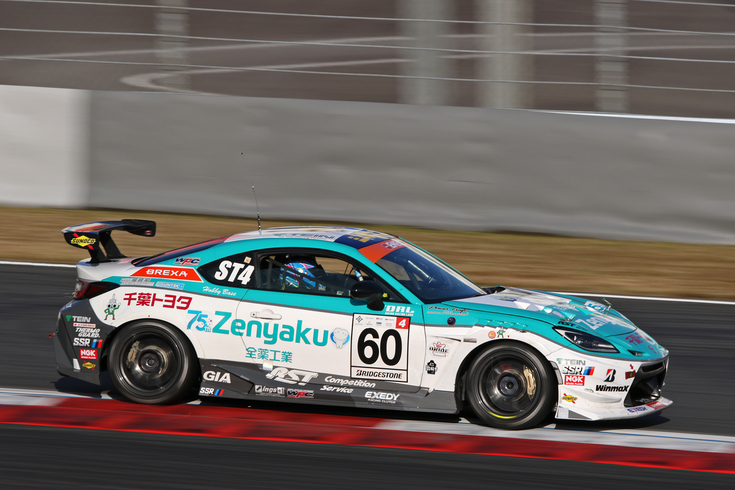 スーパー耐久シリーズ2025最終戦、完走