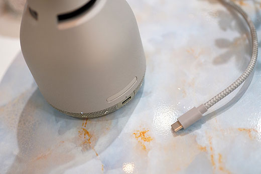 レビュー】新型グラスサウンドスピーカー『LSPX-S3』ショールーム実機