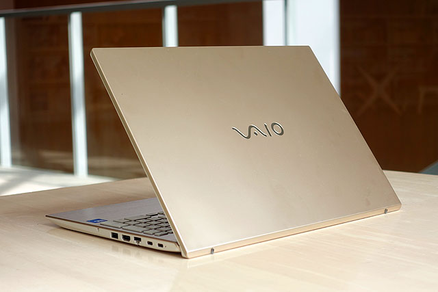 2025年モデル『VAIO F16』（VJF162）実機レビュー AVノートPCとして