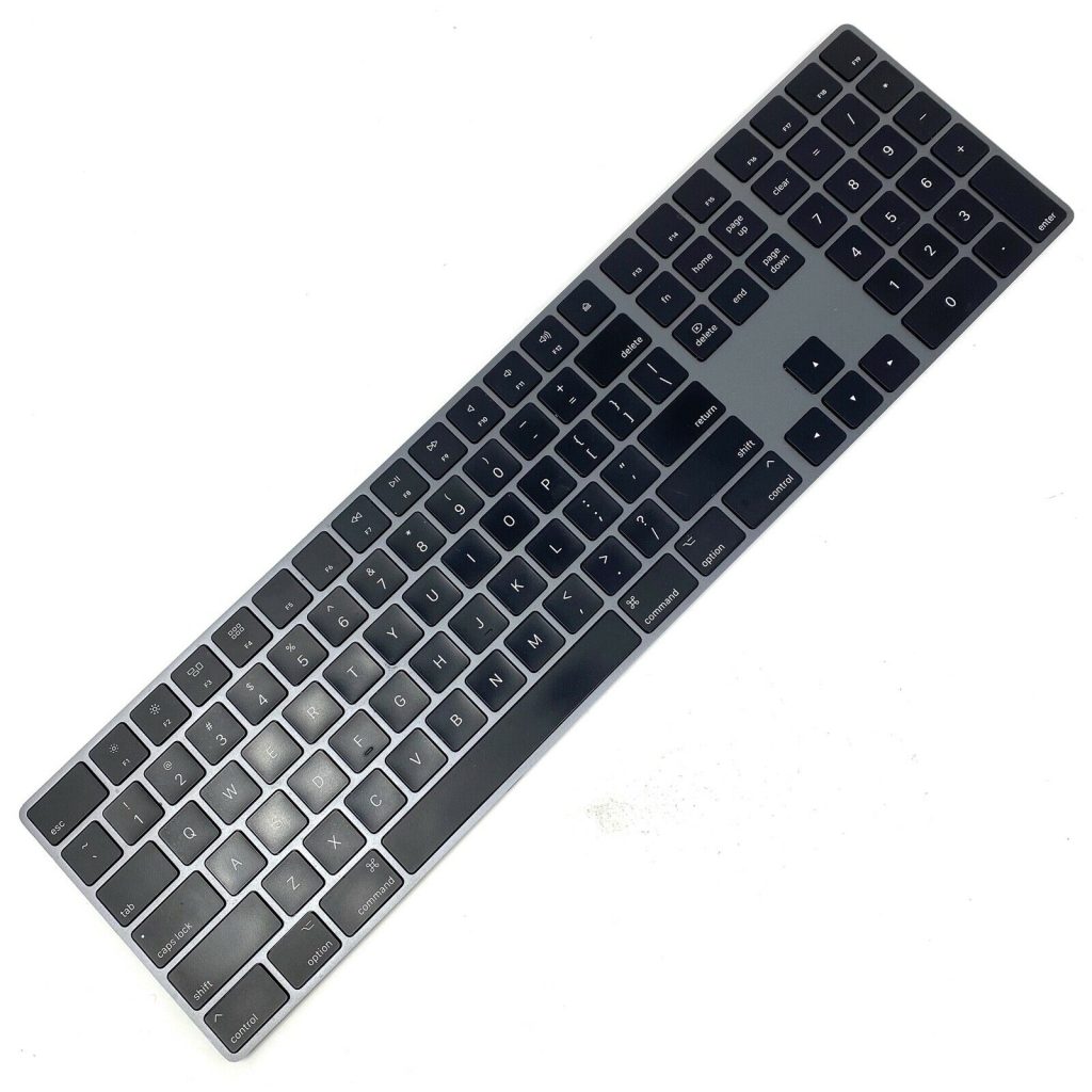 Apple-Magic-Keyboard-with-