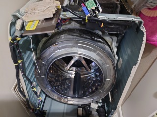 パナソニック、ドラム式洗濯機(NA-VX9900)、神奈川県座間市で分解清掃