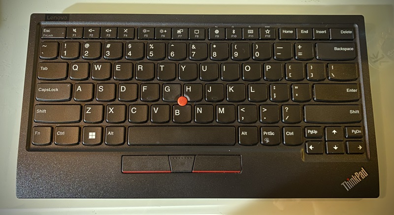 ThinkpadトラックポイントキーボードII レビュー ～結局これ～ | てこ