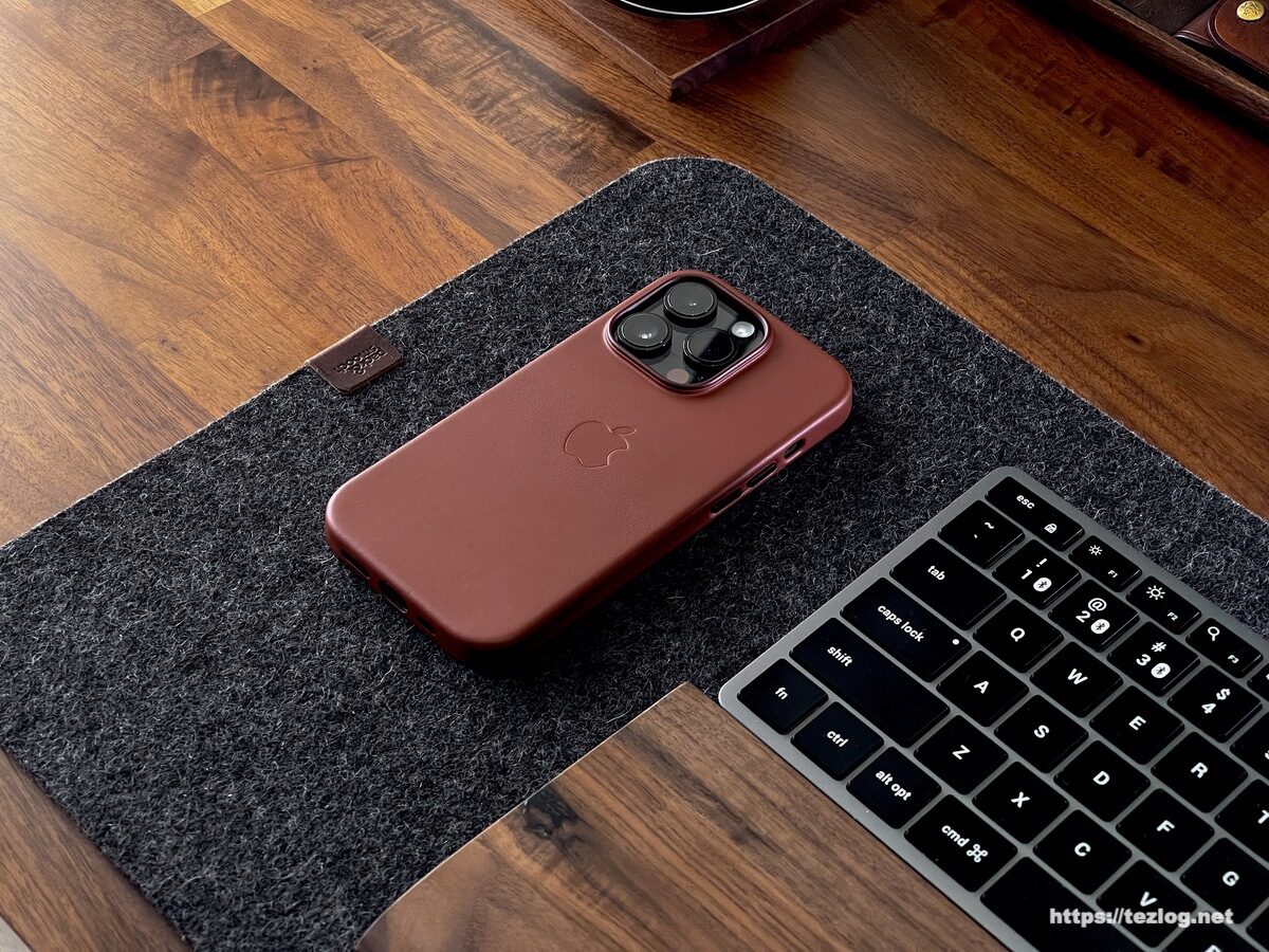 値下げ】【美品】iPhone 14 Pro 128GB 純正レザーケース付き Apple純正