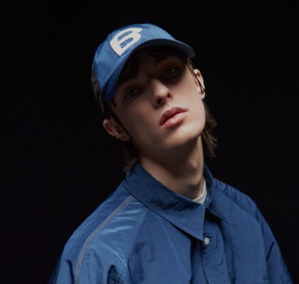 SEVENTEENジョシュアが着用していたロゴが特徴的なCAP | TK-TOWN（韓国