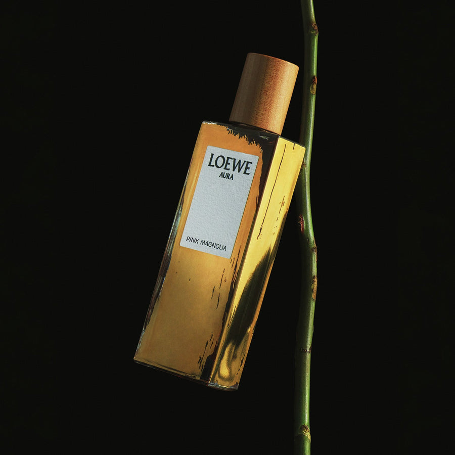 Aura Pink Magnolia Eau de Parfum – escentials.com.th