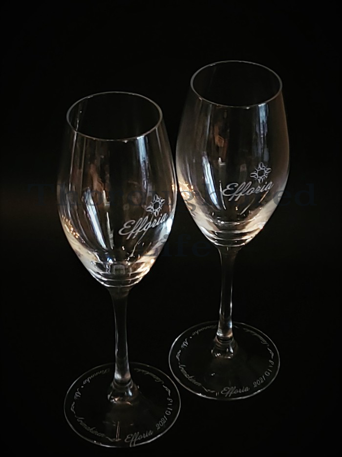 引退記念♦︎彫刻ワイン・ペアグラスセット♦︎エフフォーリア