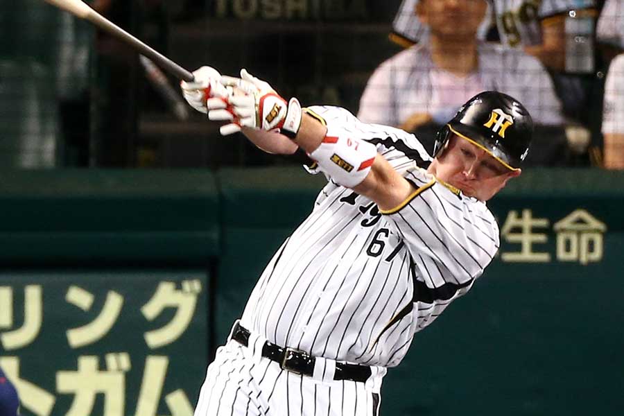 日本の有名チェーン店に現れた阪神元助っ人に驚きの声 「食いに来たん