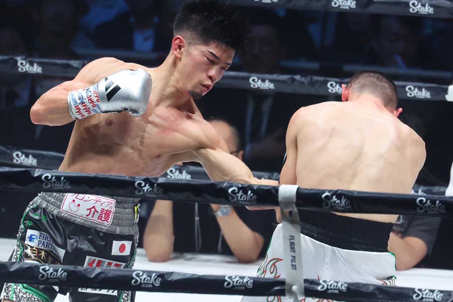 田中恒成、史上最速世界4階級制覇の快挙！ 判定勝ち＆通算21戦目