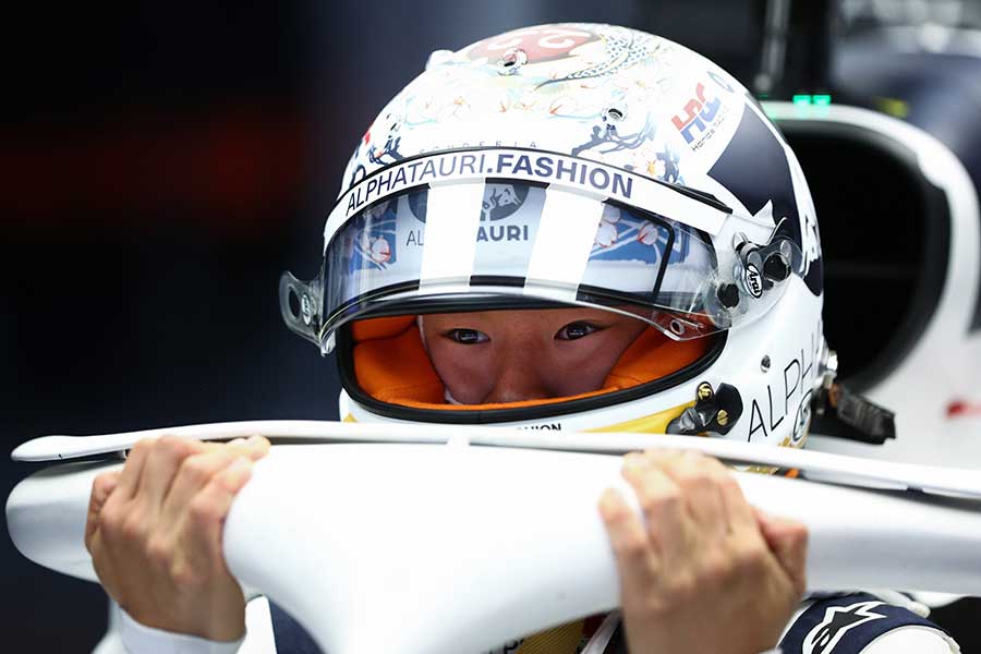 F1角田裕毅の桜ヘルメットは「なんて美しい」 日本GP仕様デザインの