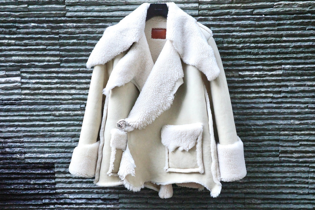 MOUNTAIN JACKET -MOUTON- – The Letters